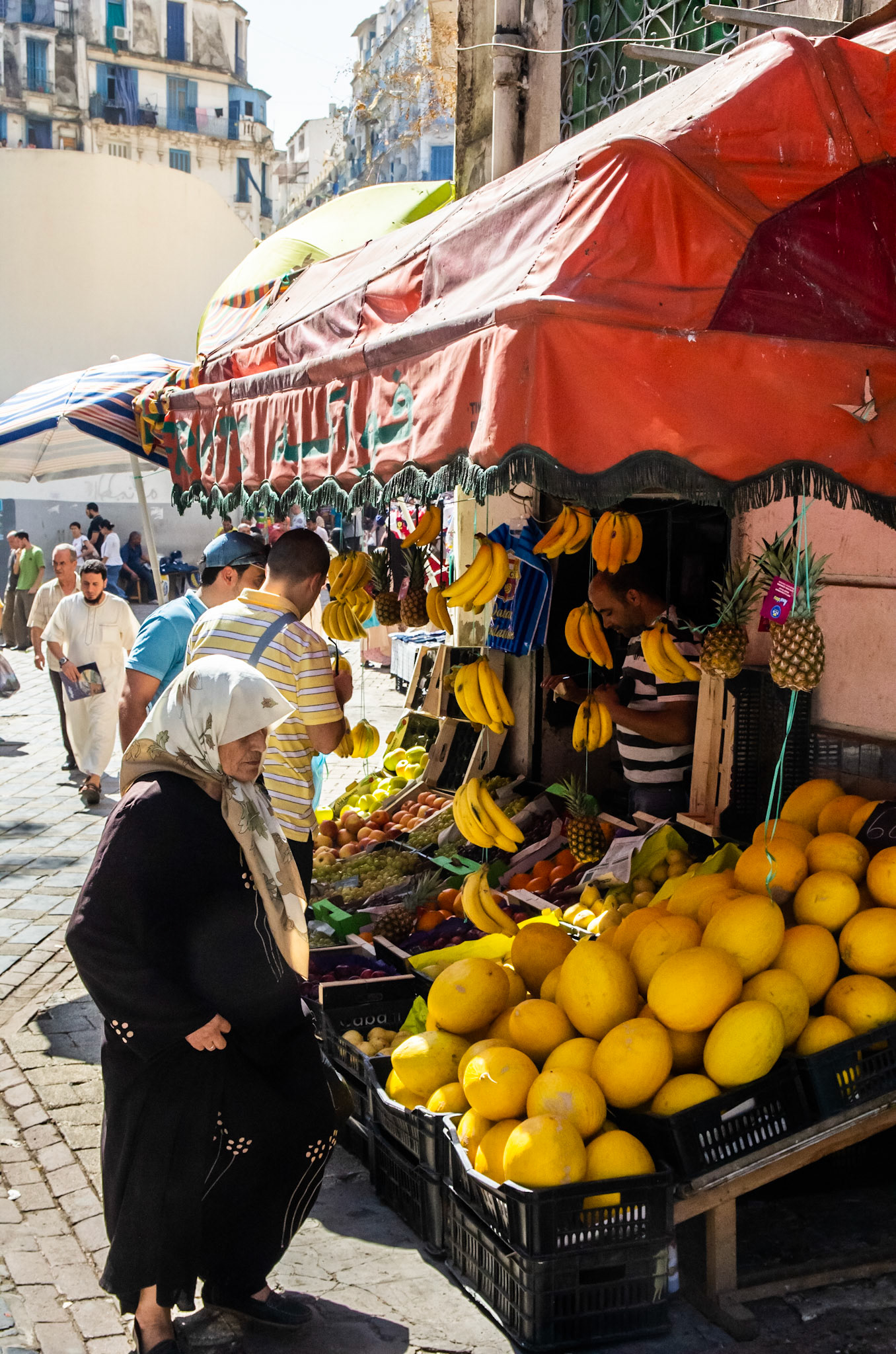 Street market in the city centre. Algiers (Algeria), September 2012.