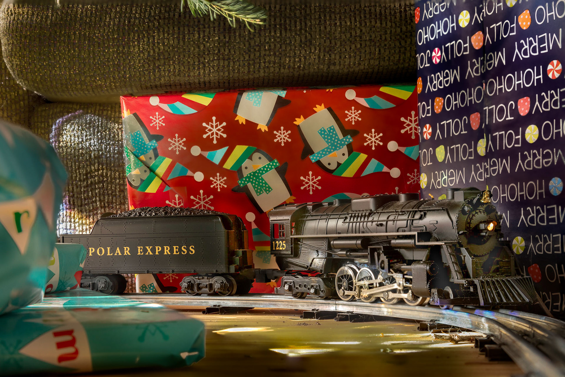 At home under the tree - Christmas 2020