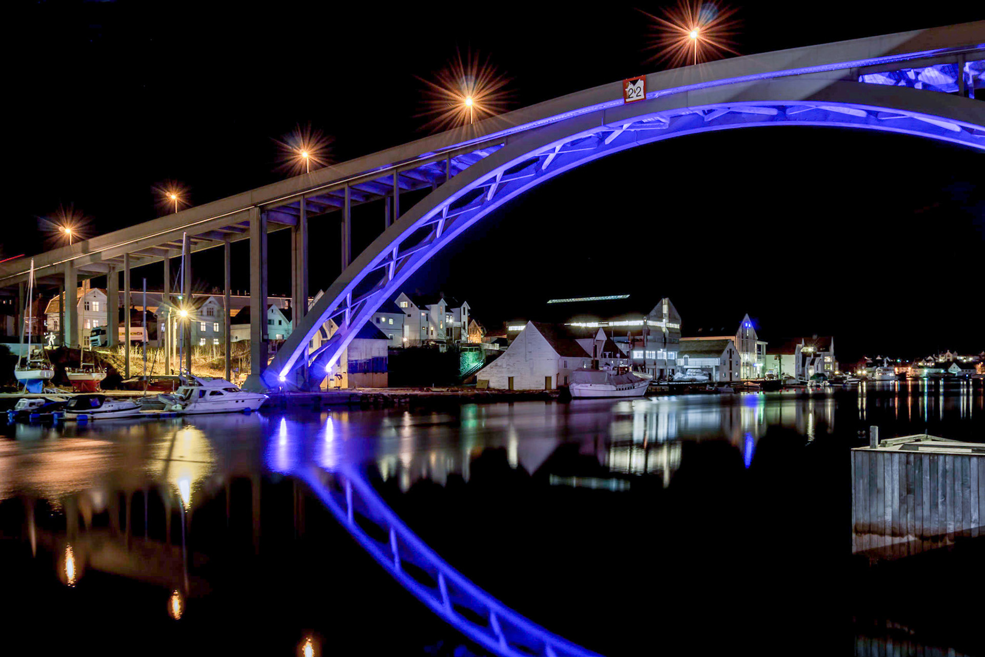 Risøy bridge in Haugesund at night