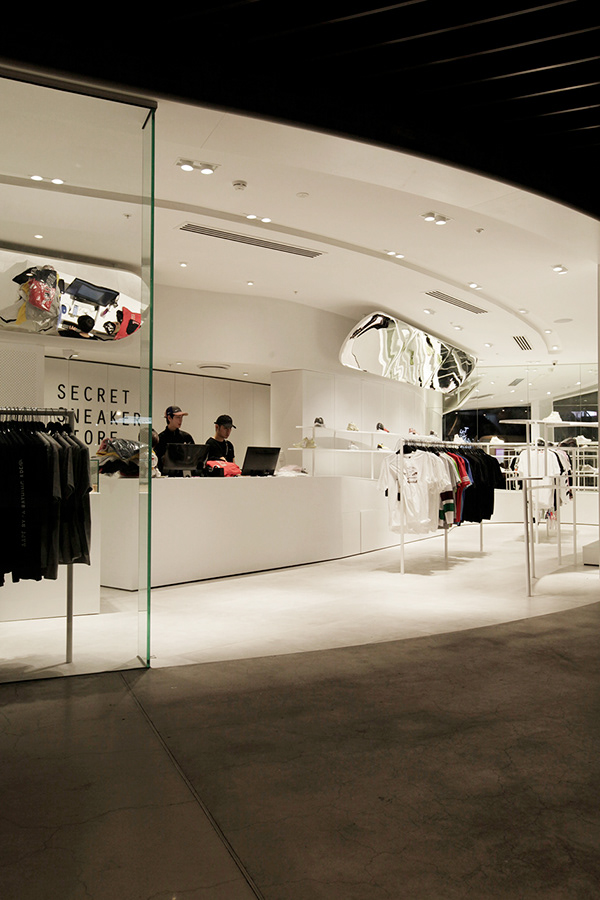 secret sneaker shop