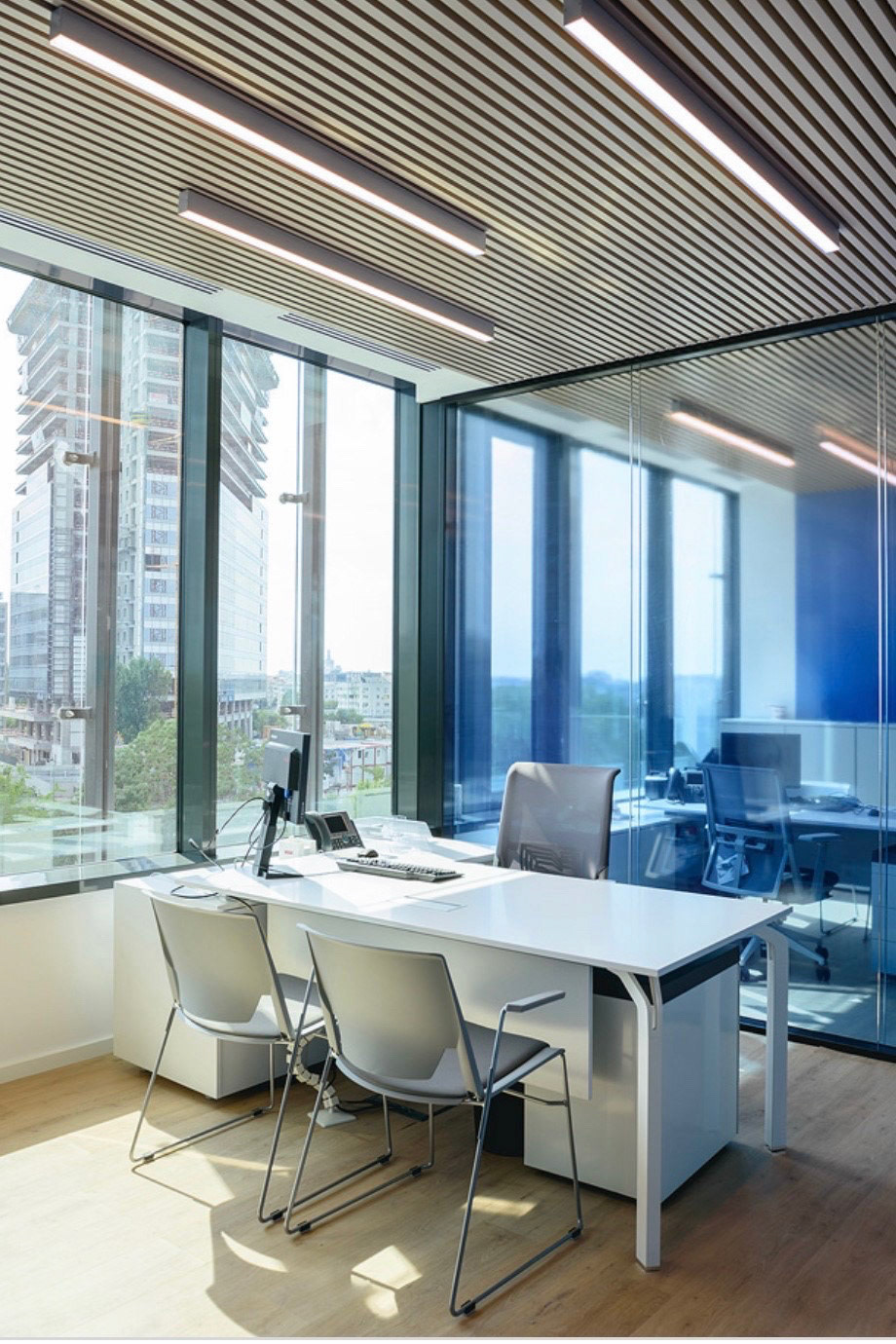 floating office