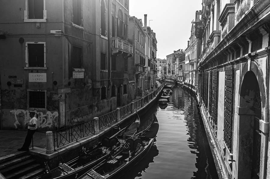 82 VENEZA