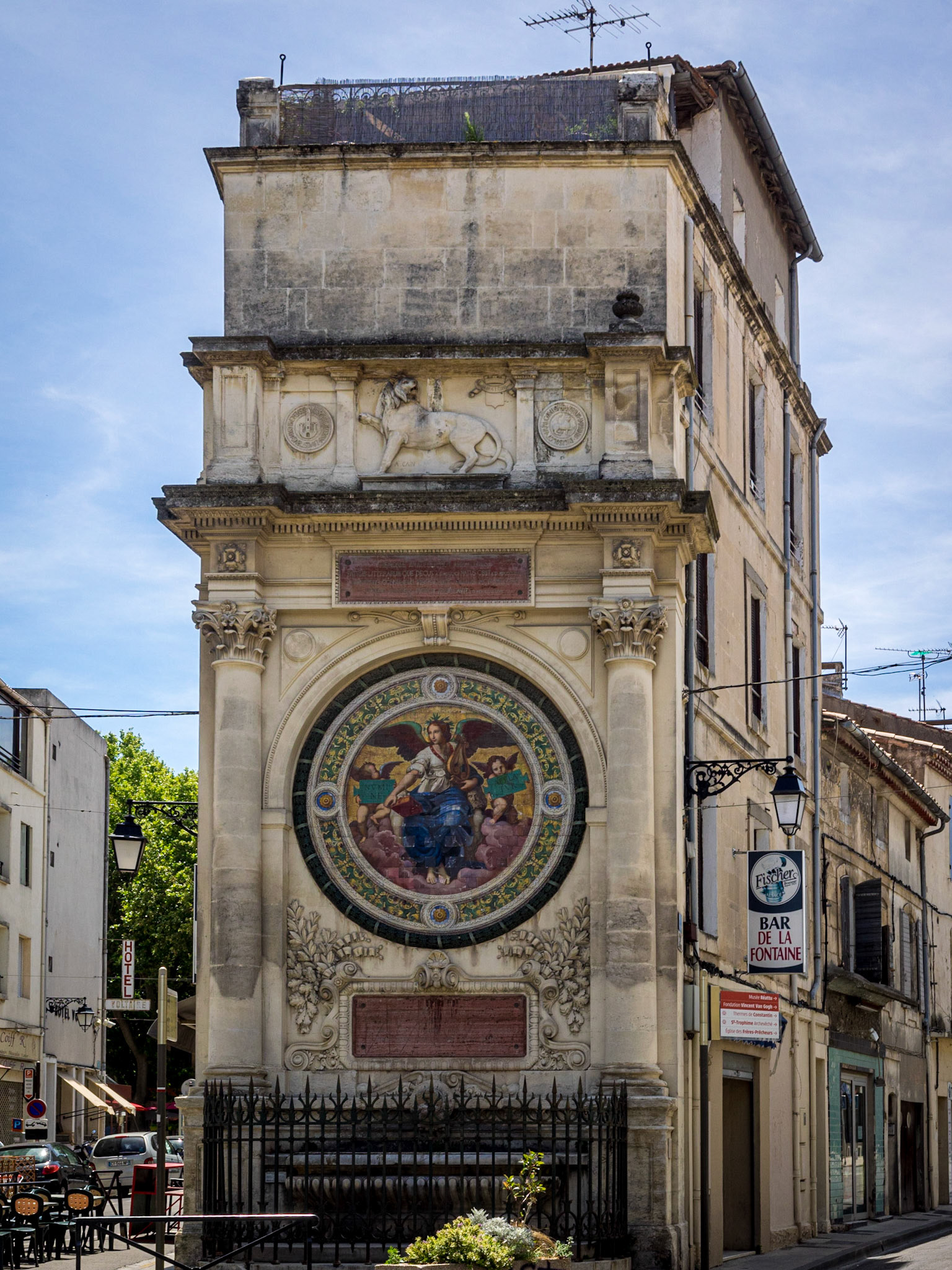 France - 32
