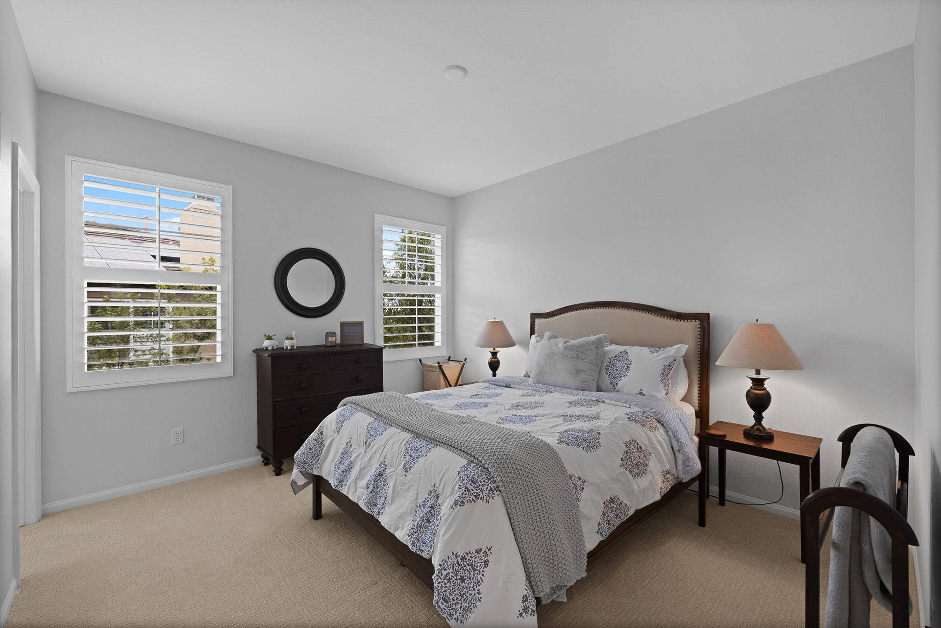 7443 Circulo Sequoia