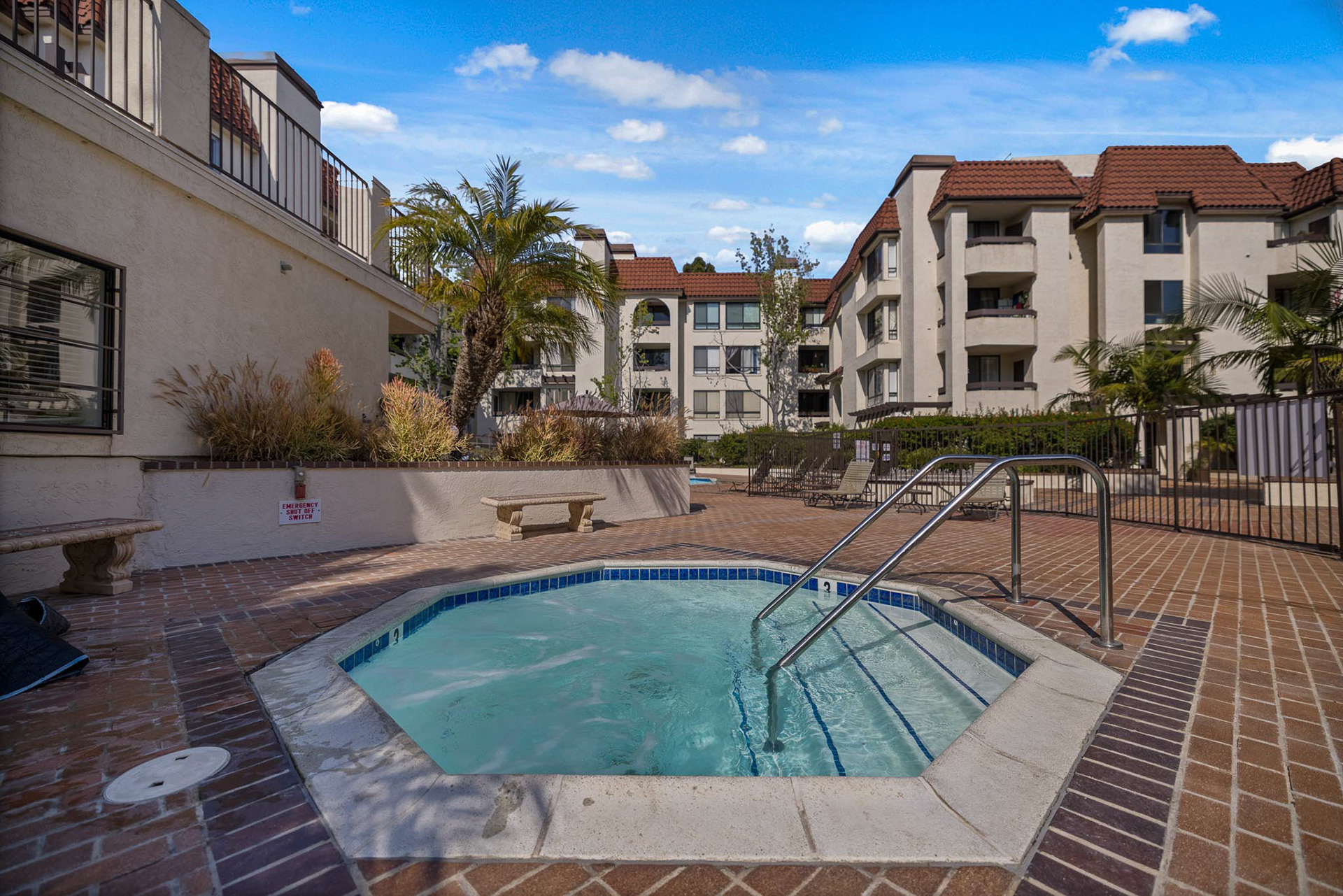 5805 Friars Rd Unit 2305