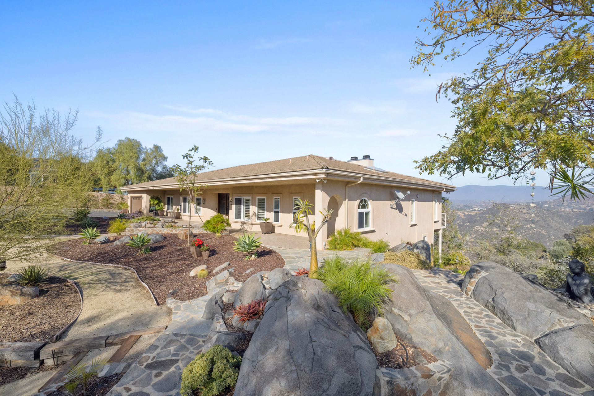 9889 Oat Hill Rd