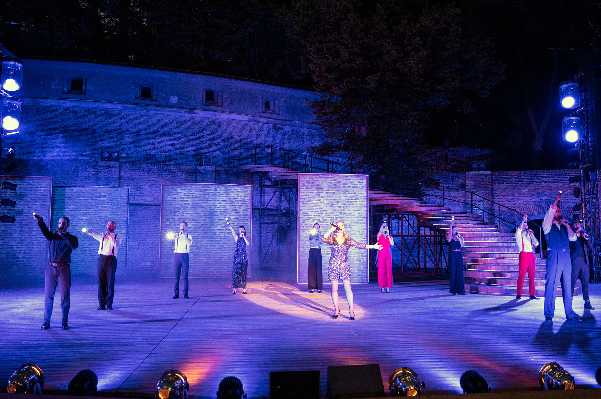 The Show Must Go On - © Jan-Pieter Fuhr, Staatstheater Augsburg 