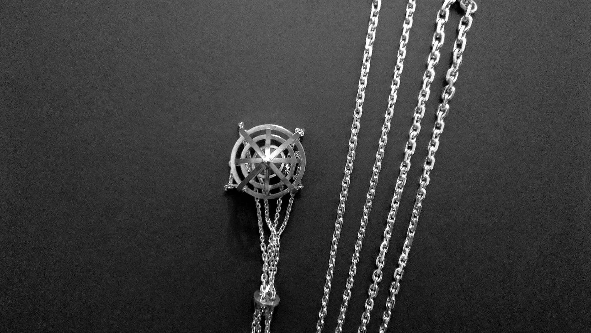 Imperitia neckpiece. Silver, turquoise.