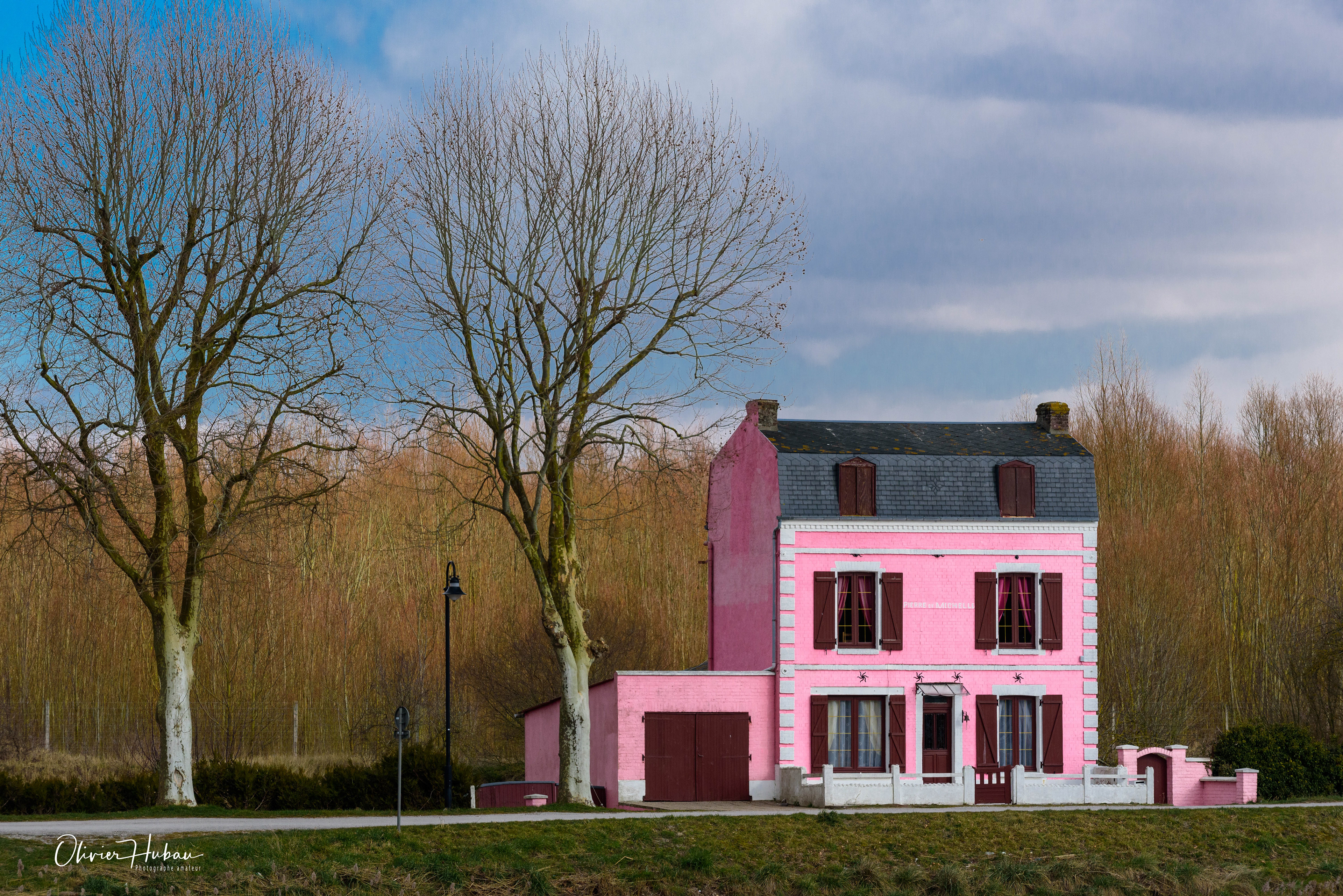 La maison rose, mais pourquoi l'appelle-t-on ainsi ?