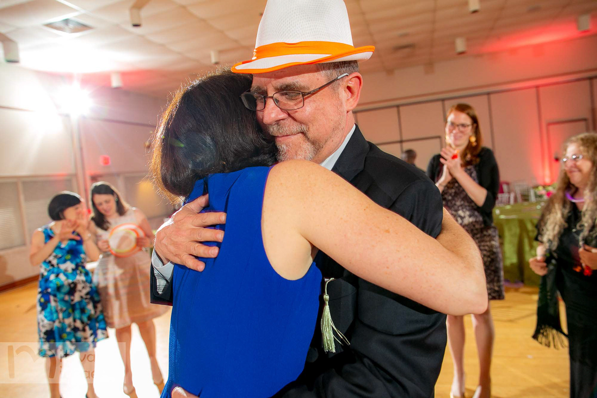 Rachel's Agudas Achim, Alexandria, VA Bat Mitzvah by Mitzvahs by Michael Temchine Photography and Pop Color Events.