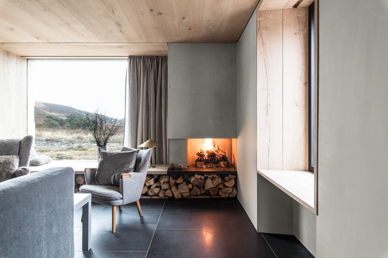 Kyle House, Northern Scotland - photo Martin Kaufmann