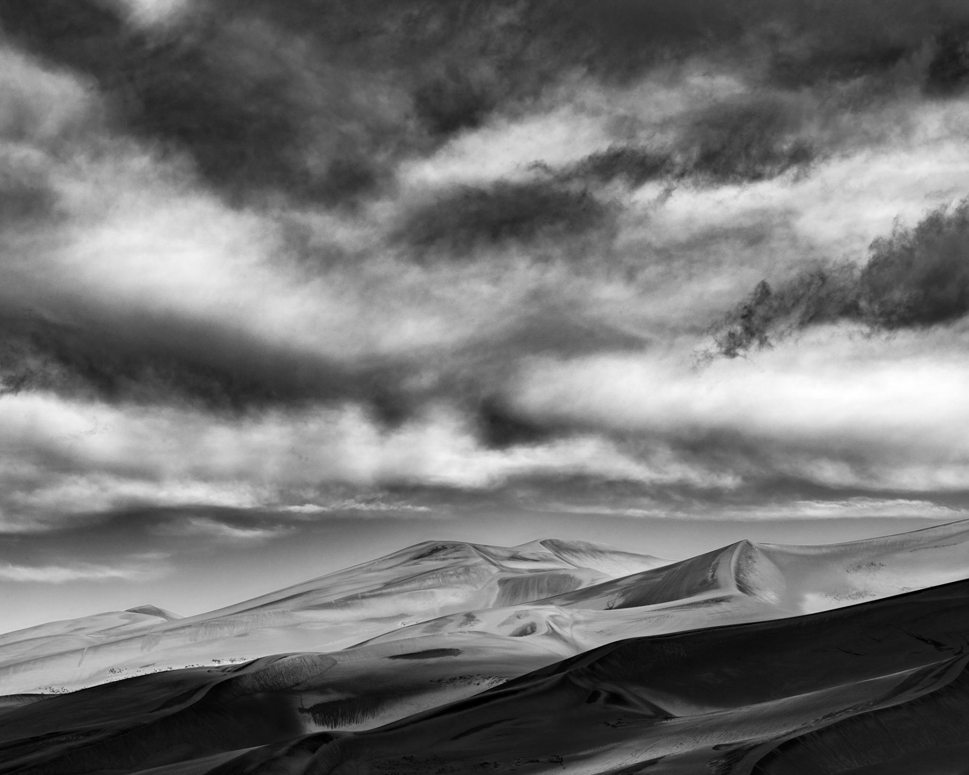 Spotted for Sand Particles Blue edge white line removed in PS