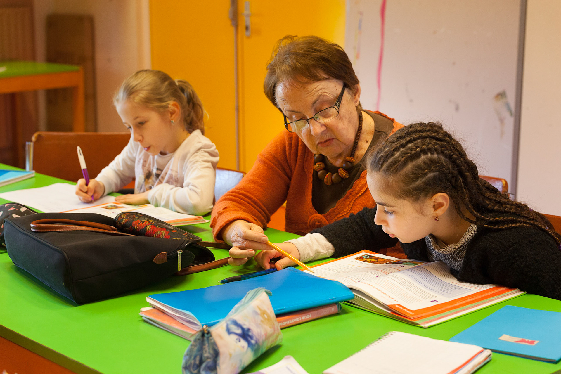 La MJC de Kerfeunteun propose du soutien scolaire aux enfants qui le désirent.