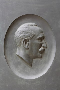 Portrait relief: Prof. Rudolf Pöch. Artist Gustav Schütz. This sculpture is kept in the arcade courtyard at the University of Vienna. Vienna World Museum, photo 109
