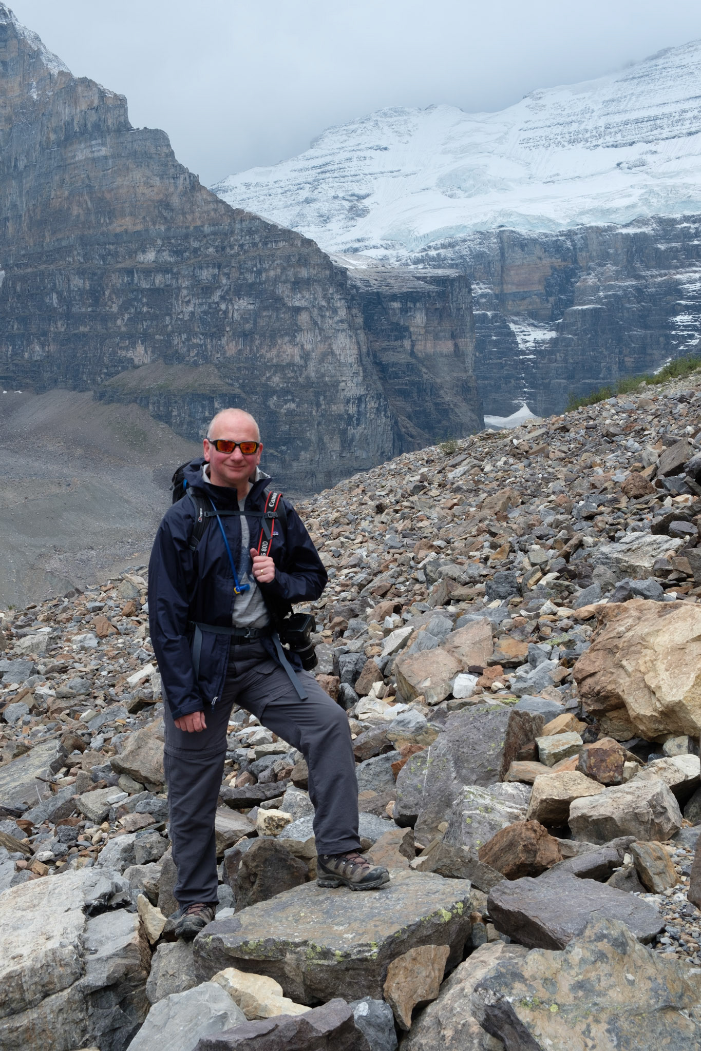 Plain of Six Glaciers hike