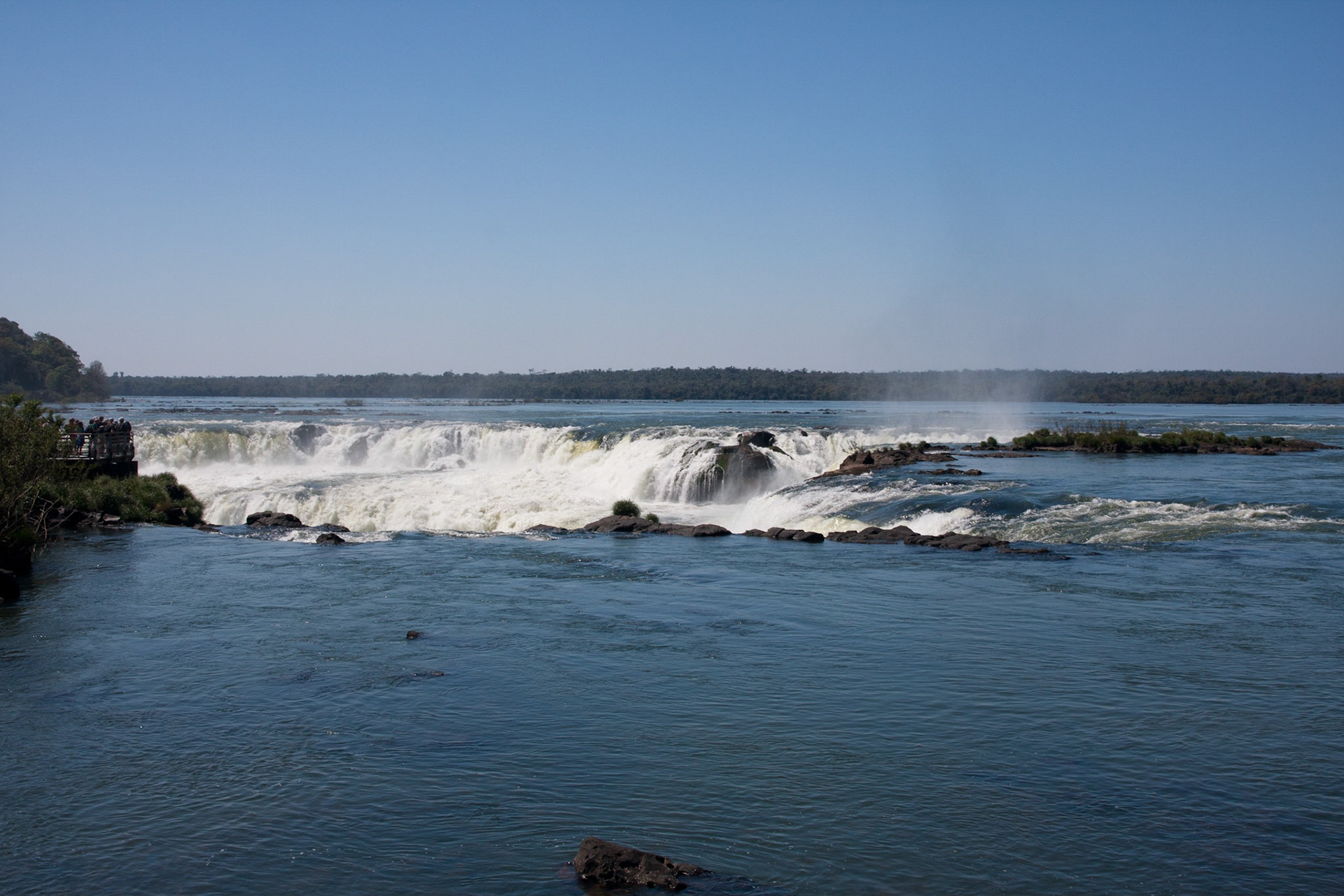 River going over Devil's Throat