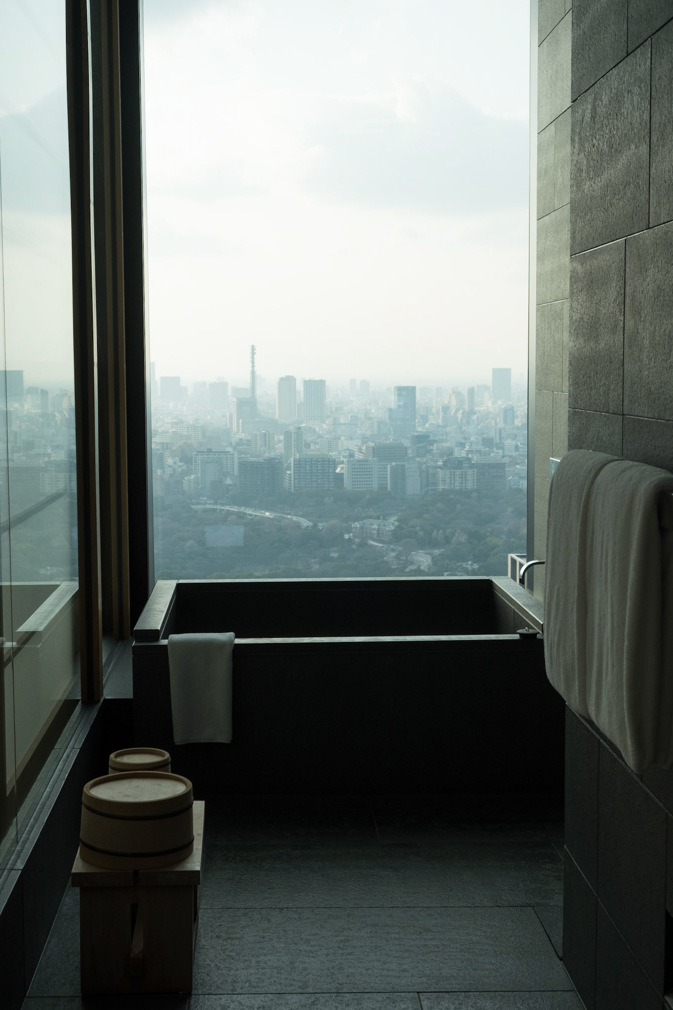 Bathroom with a view, Aman Tokyo