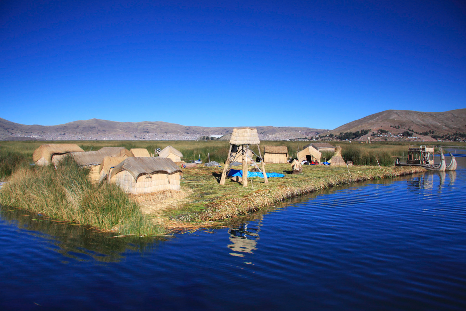 Los Uros (floating islands) on Lake Titicaca