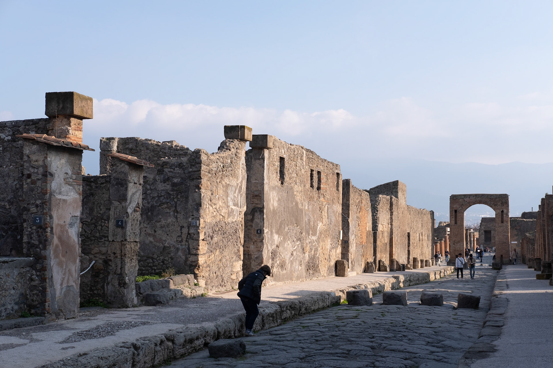 Pompeii street