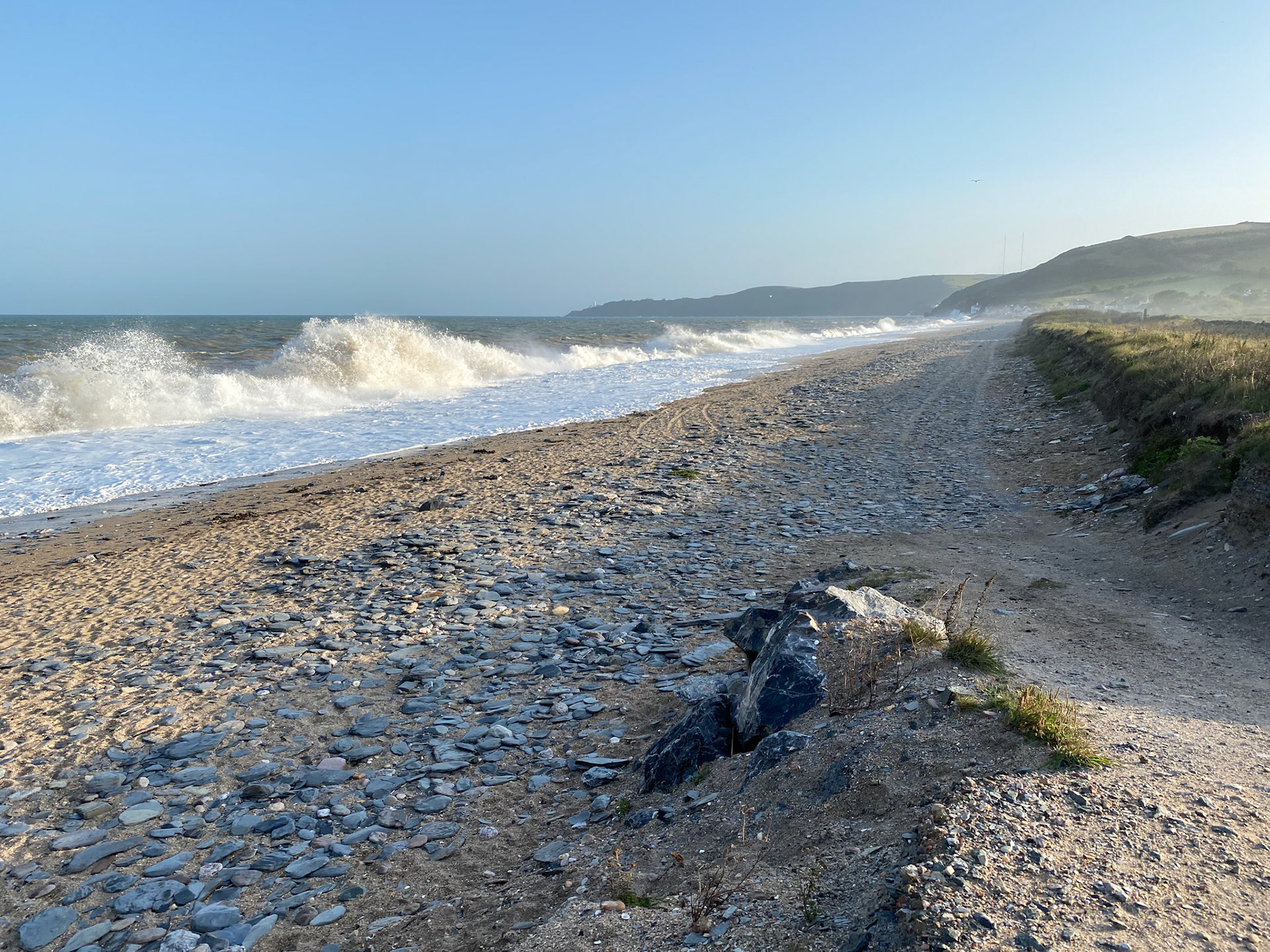 Waves on the beach at Beesands