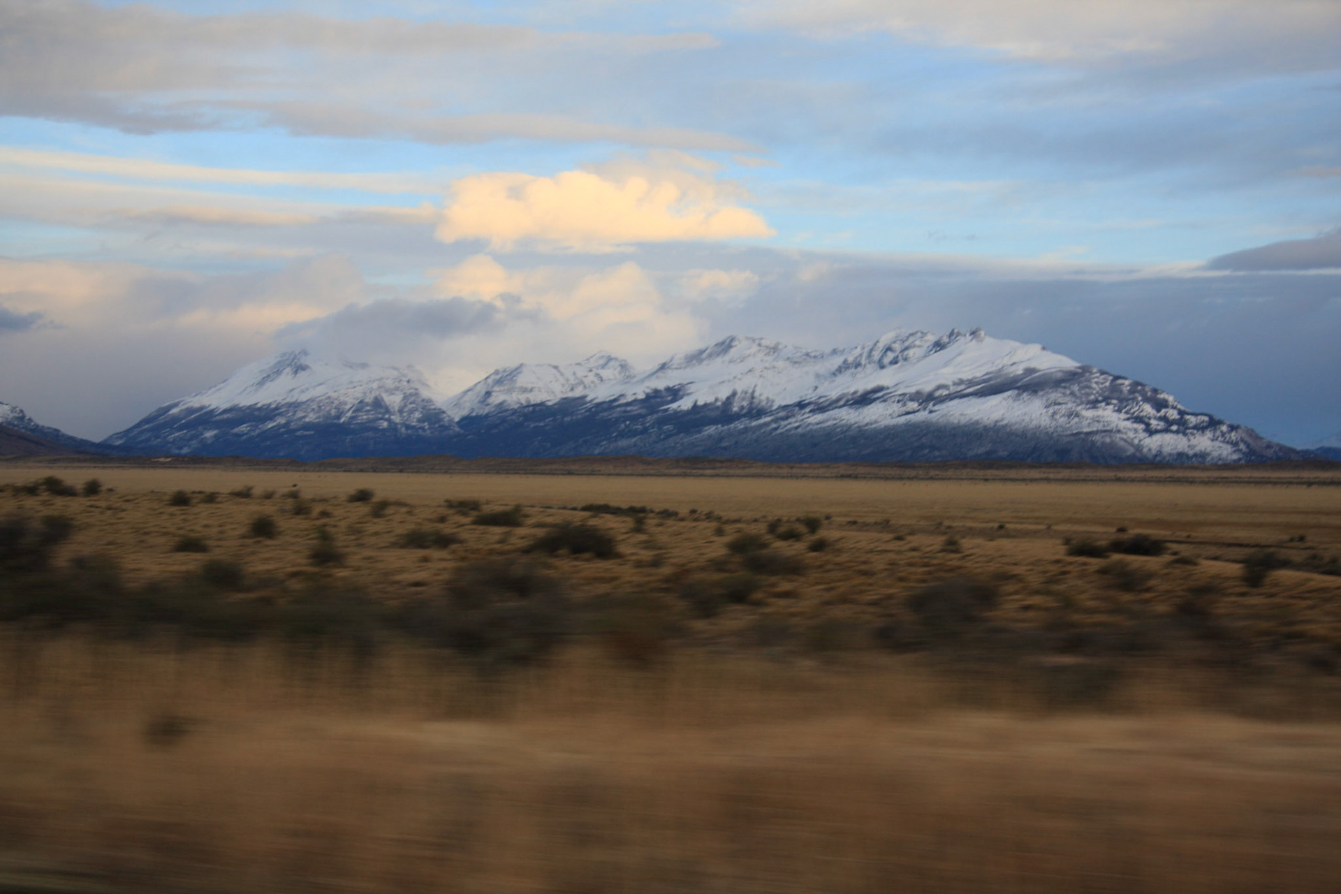 Views along road to El Calafate from Los Notros