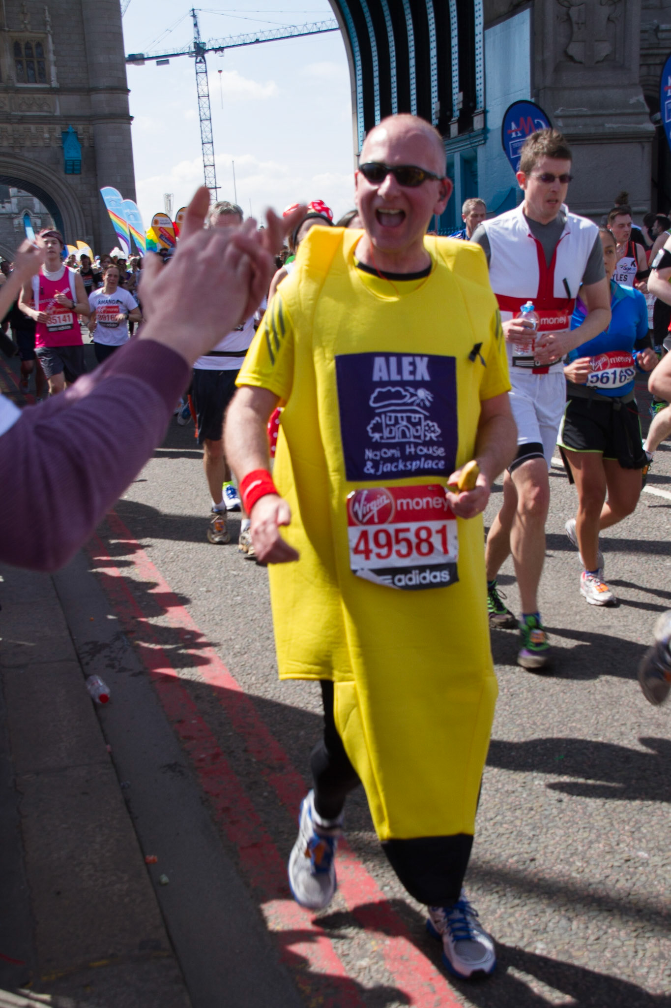1st sighting of the banana on Tower Bridge