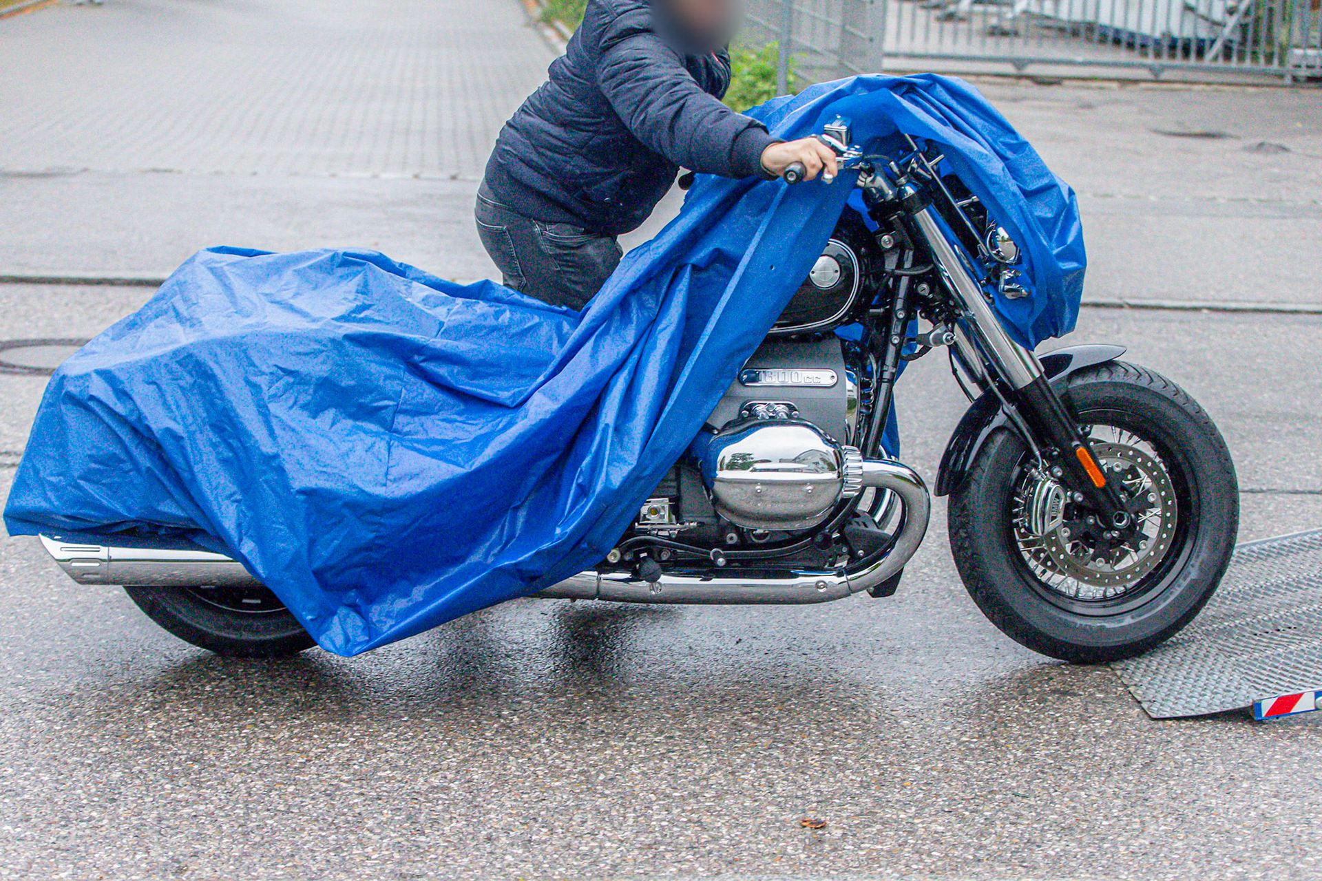 A BMW R18-prototype while being offloaded and transported to a secret test-bench