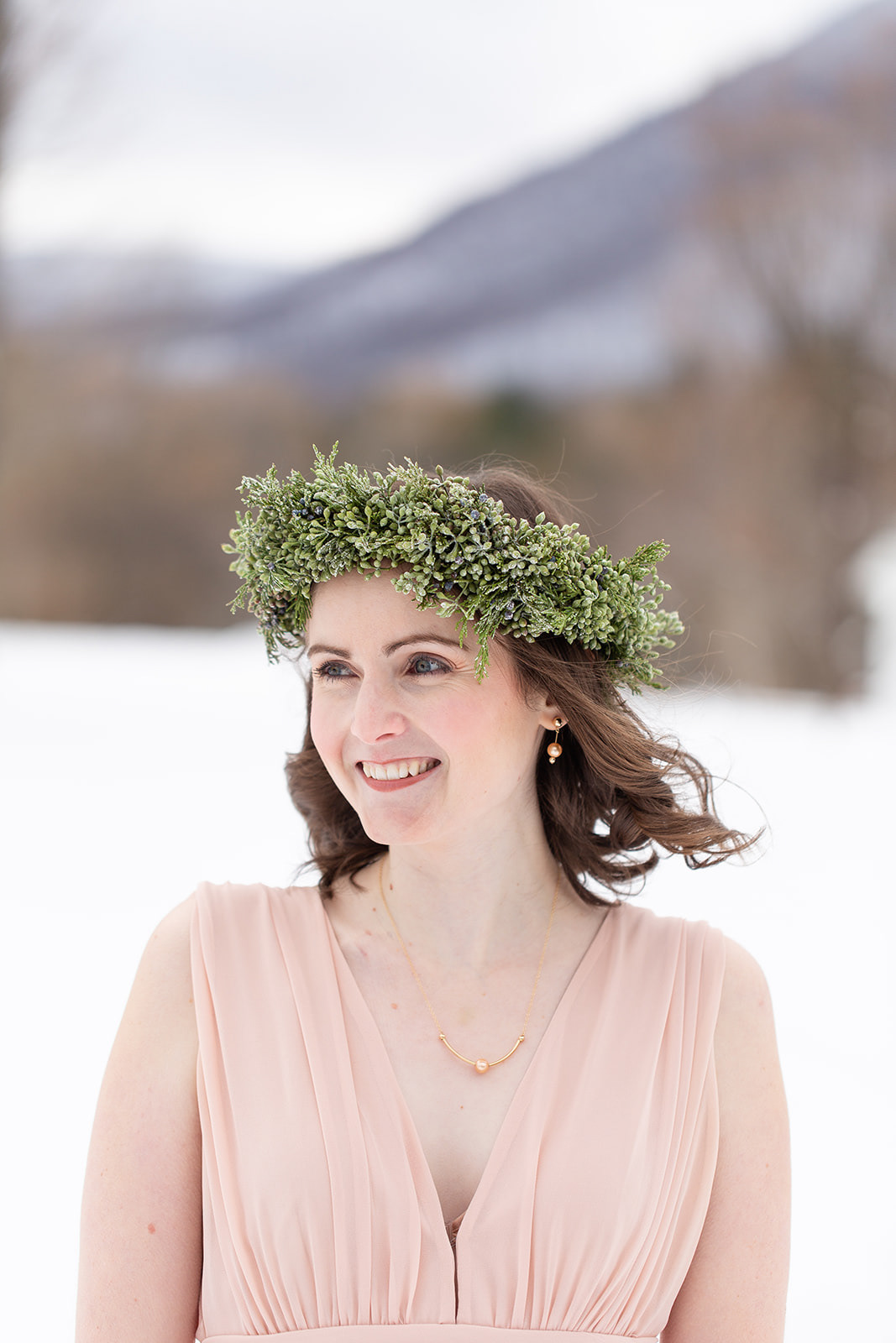 Photographer: @dallendorfphoto Makeup: @Hillaryfayfreelancemua Hair: @evie_upstyles Venue: @Innatmanchester, Bridal Gown: @everthinebridal  Florals: @nancybishopflorals