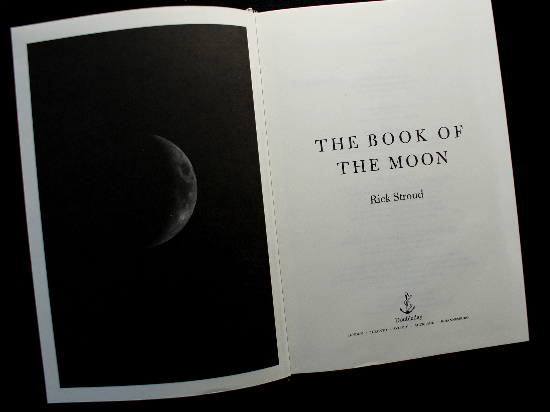 Bobby Birchall; Bobby&co - The Book of the Moon