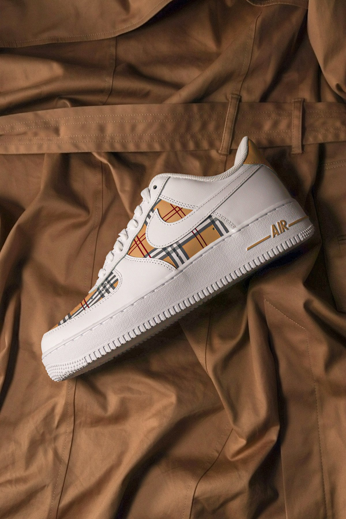 Allover Check Pattern - 350€