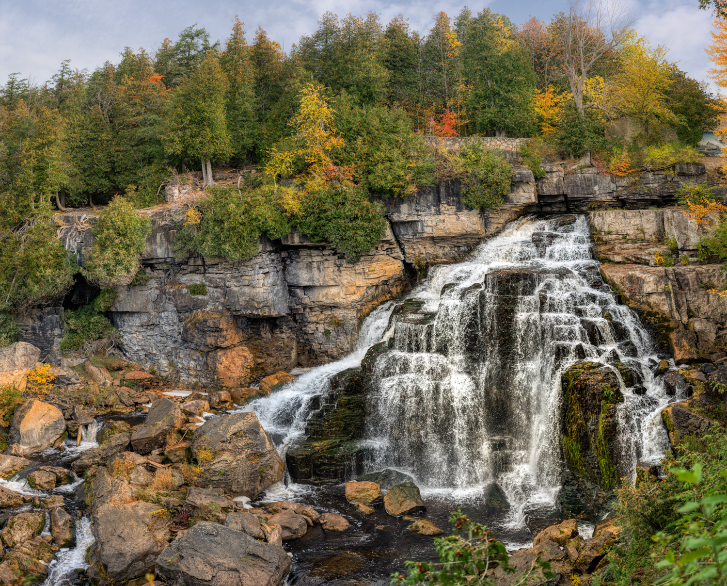 Inglis Falls © Irwin Seidman