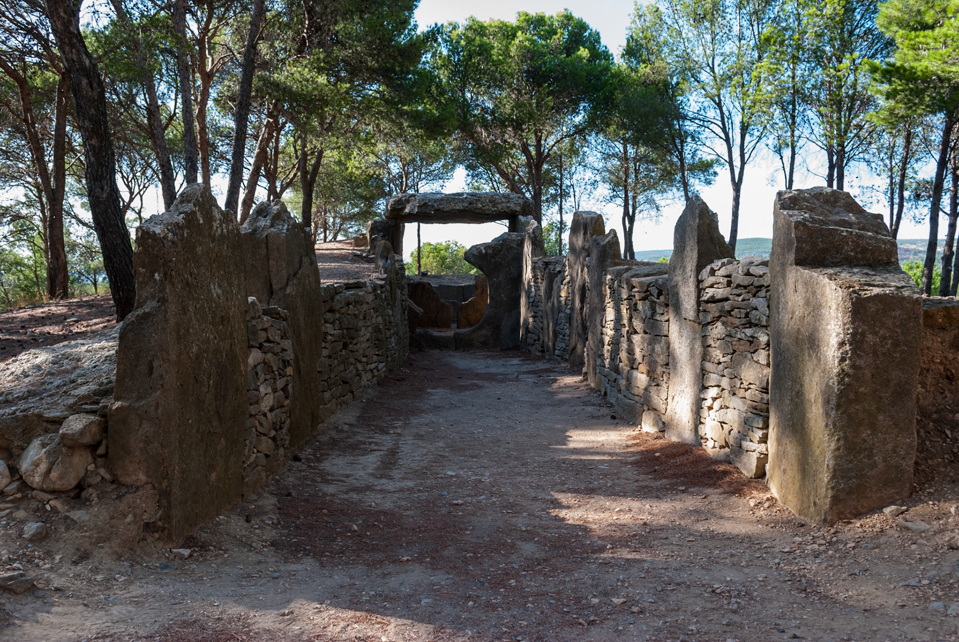 Dolmen des Fades bei Siran.