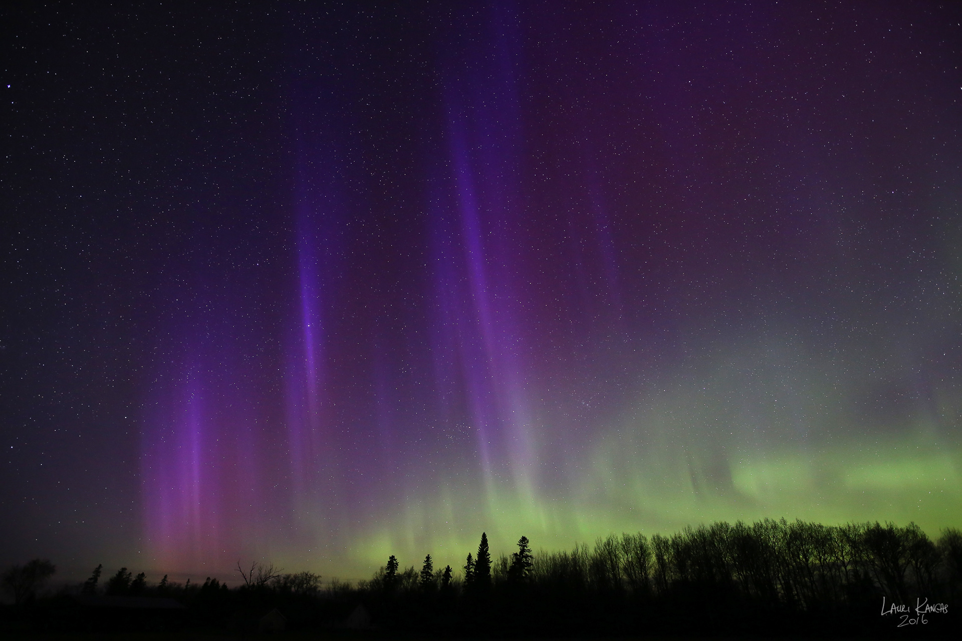 Beautiful Purple Aurora - May 1, 2016