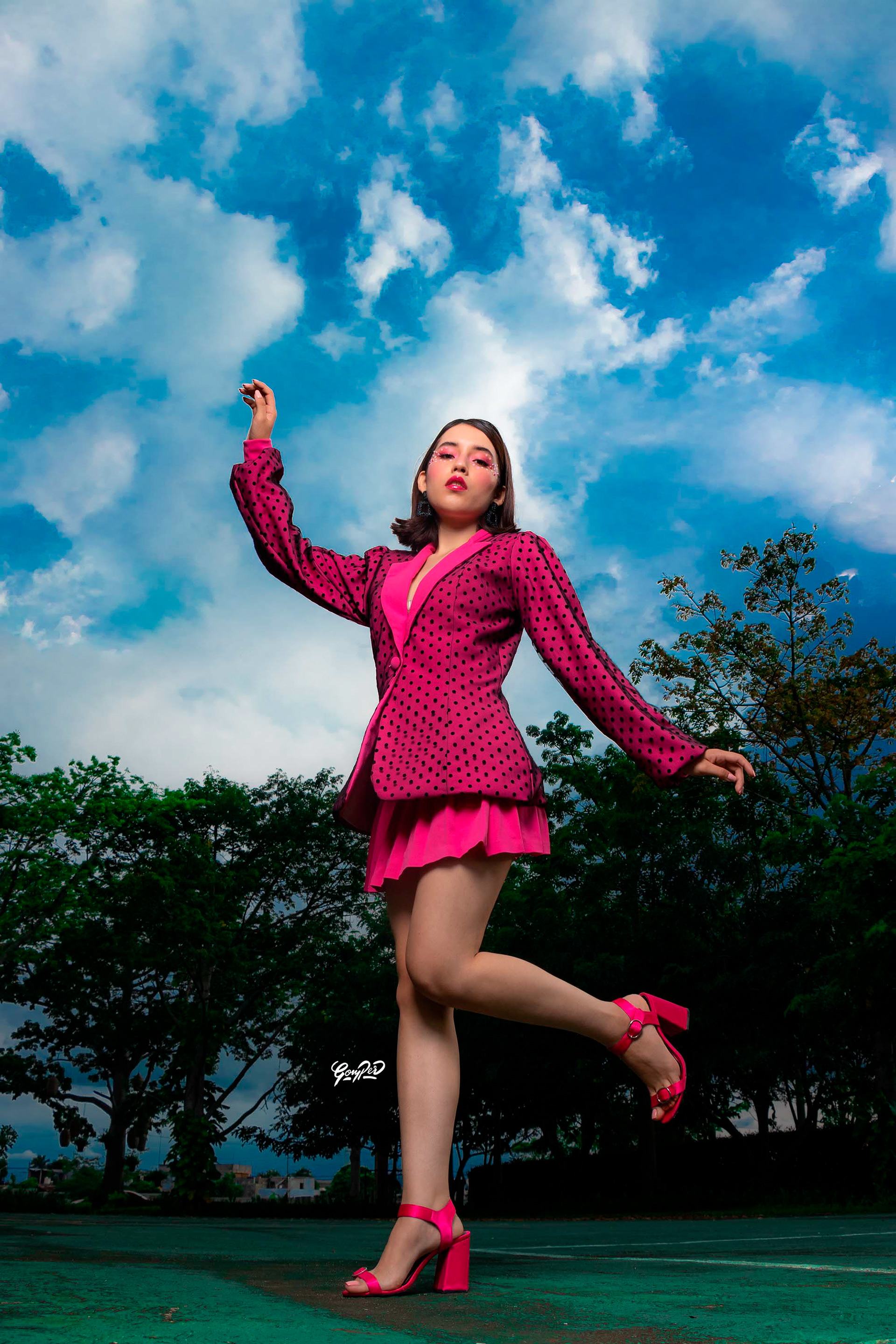 Foto: Antonio Gómez MUA: Ariadna Beltrán Modelo: Diana Islas Diseño: Mary Carmen Sánchez Vidal