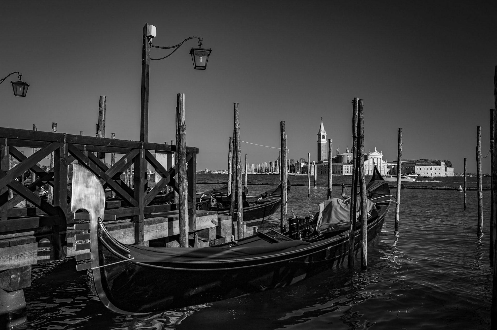 Traghetto Gondole Molo, Venice, Italy