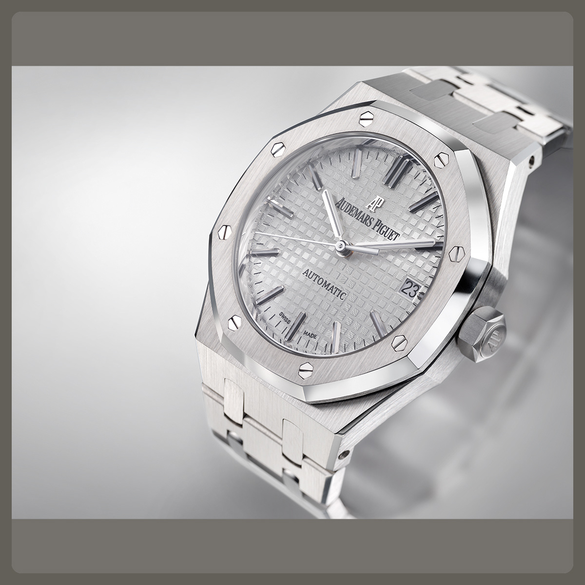 Audemars Piguet, Royal Oak, Pete Gardner, Photographer, Studio, Still Life, London, UK, © Copyright Pete Gardner