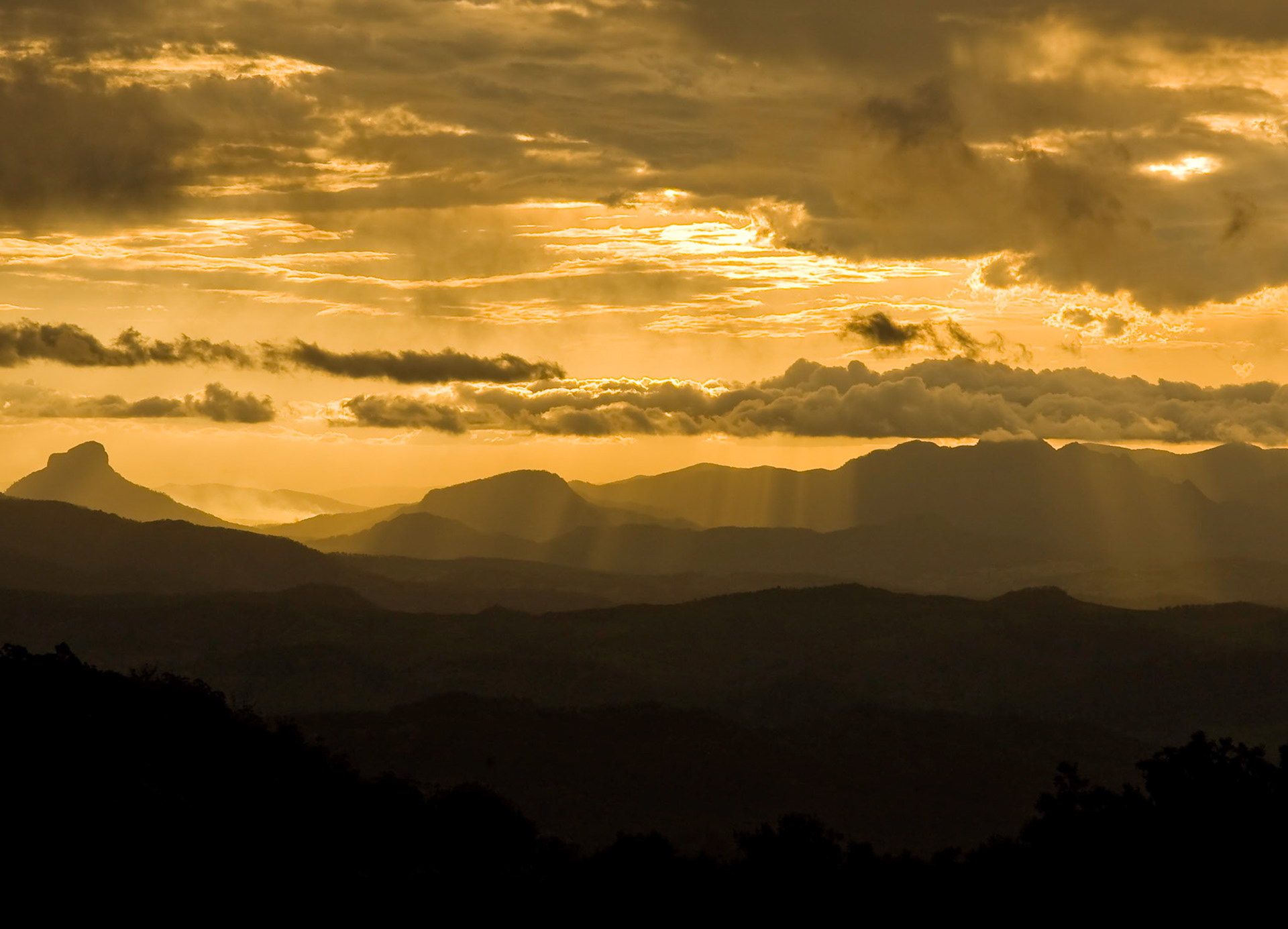Sunset - O'Reilly's Guest House