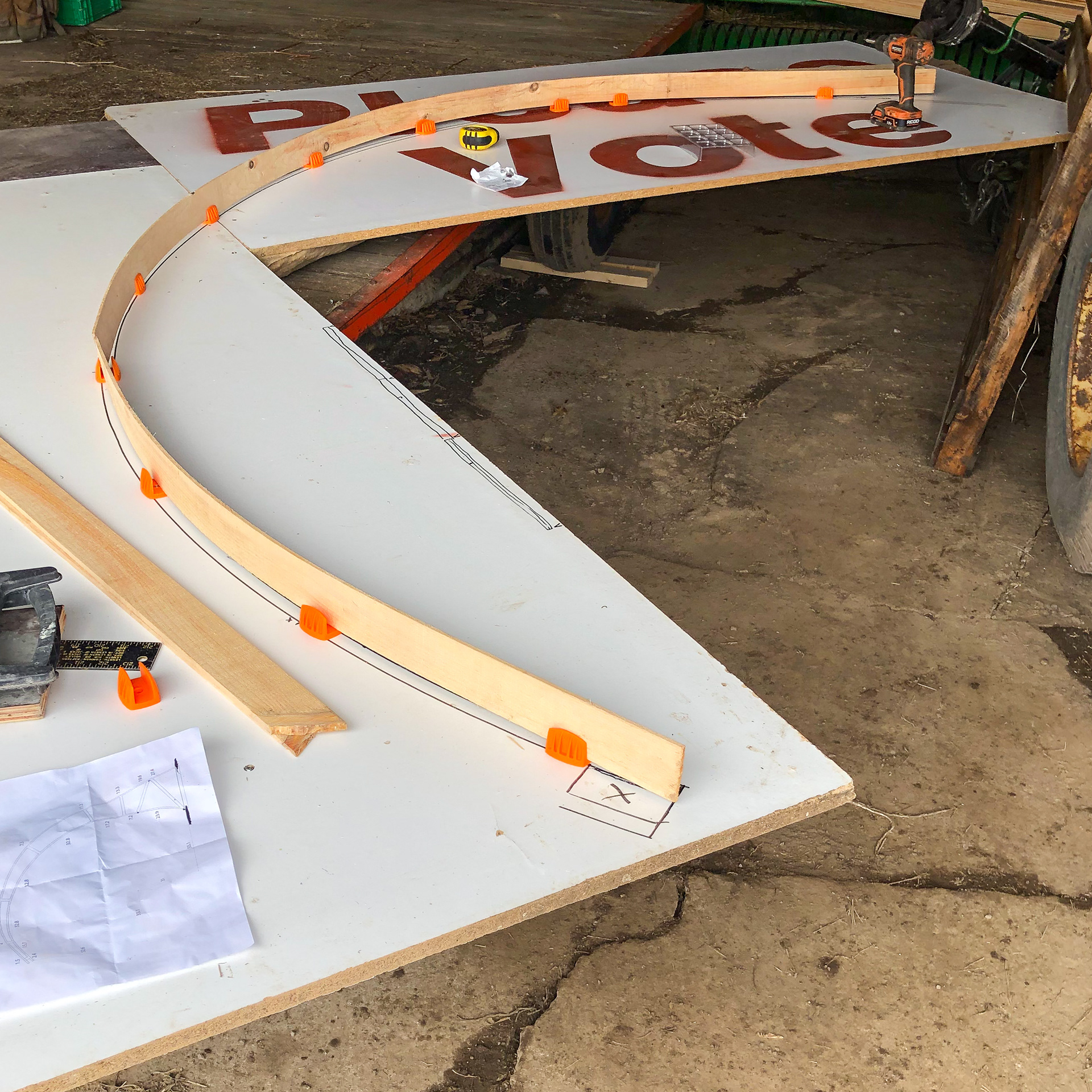 Building jig for laminating