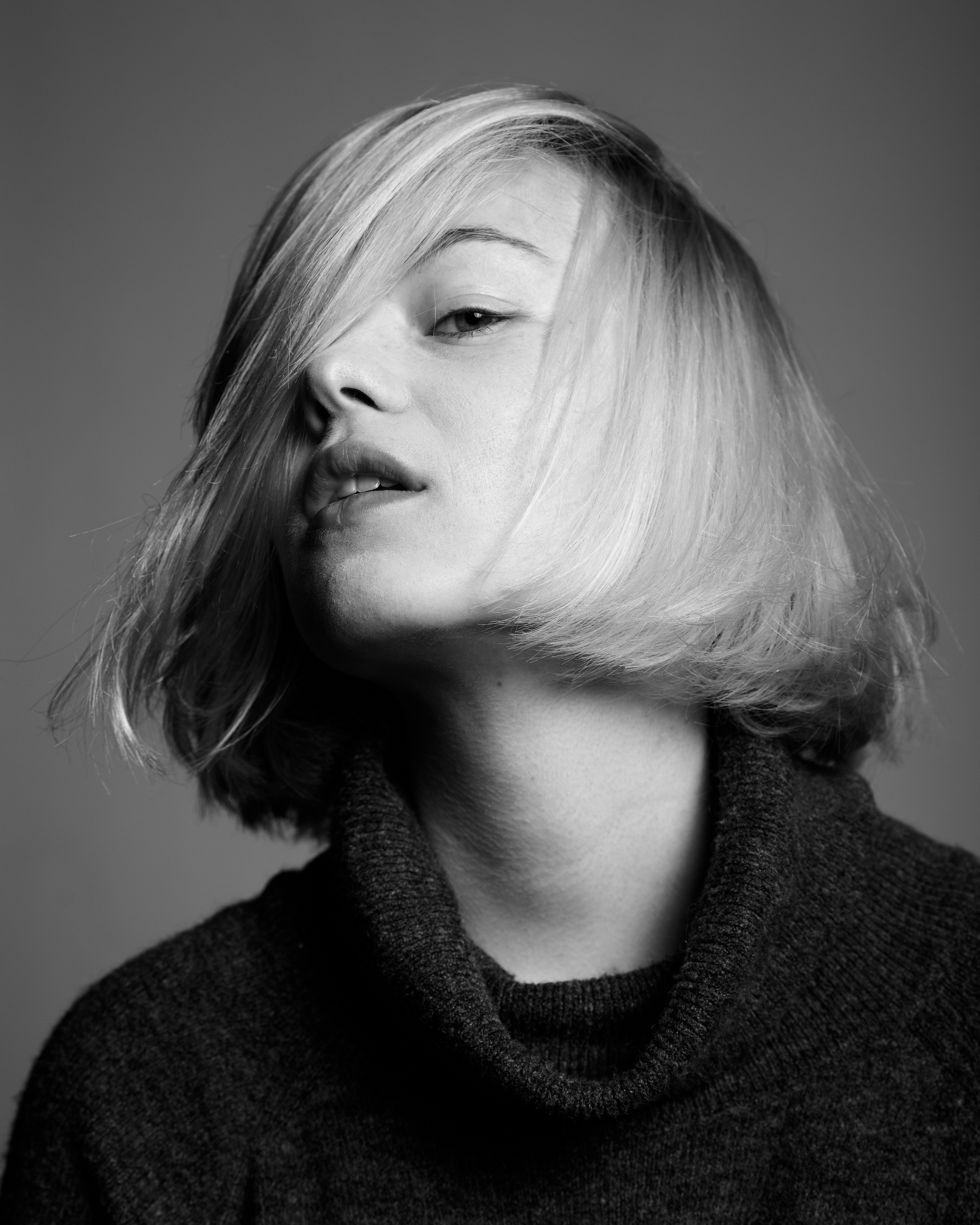 Julia Jenkins, makeup by Mathilde Madeleine
