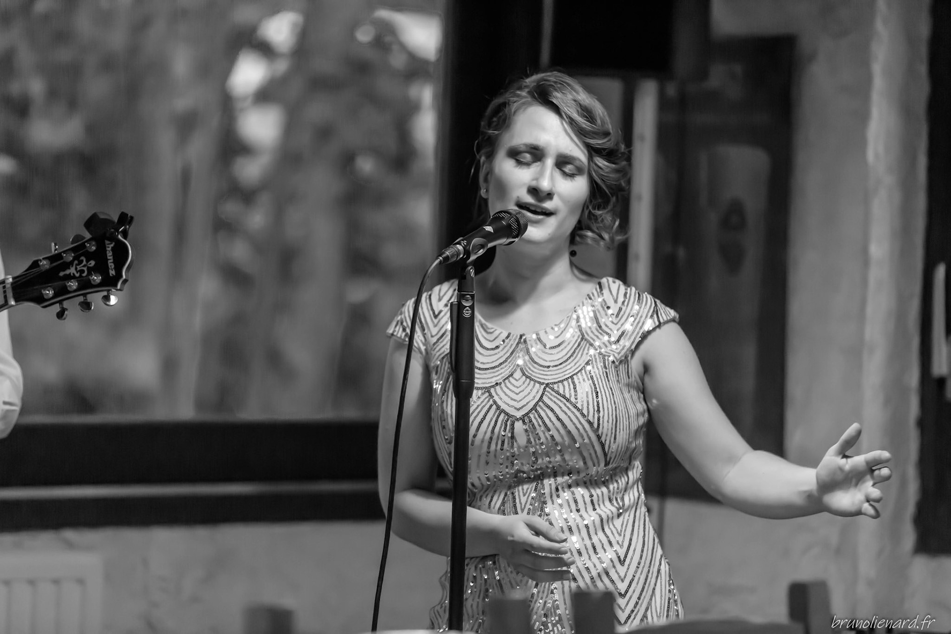 Concert de Comme a dit la serveuse à La Calèche
