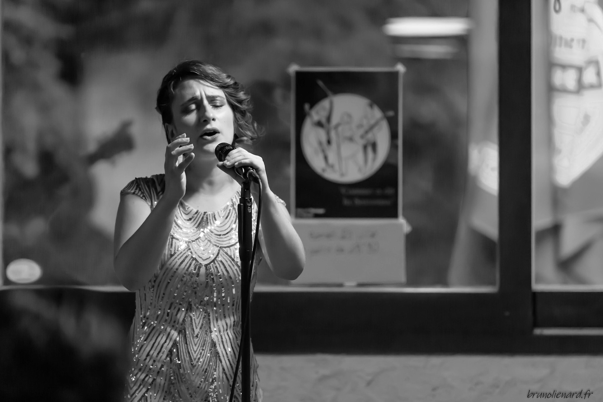 Concert de Comme a dit la serveuse à La Calèche