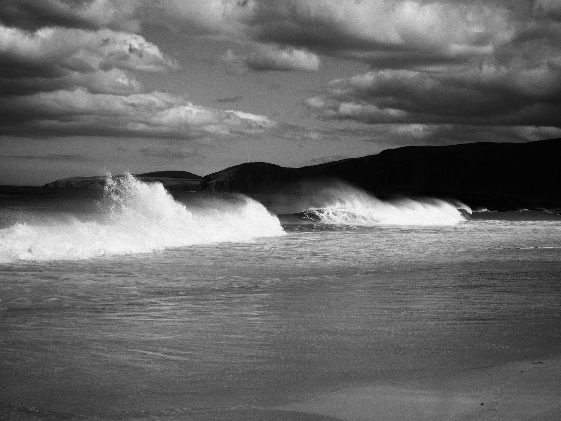 Sandwood Bay - Breakers 2