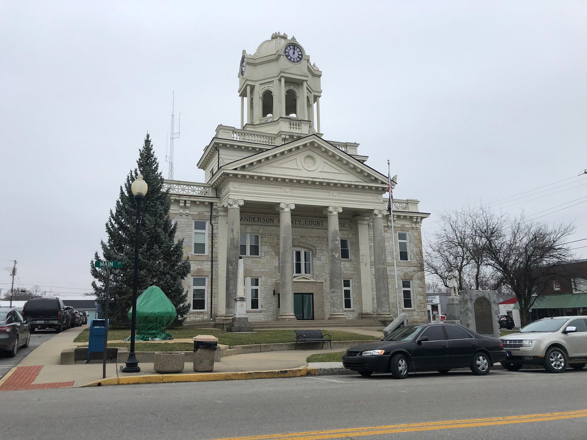 Anderson County Courthouse - Lawrenceburg, KY