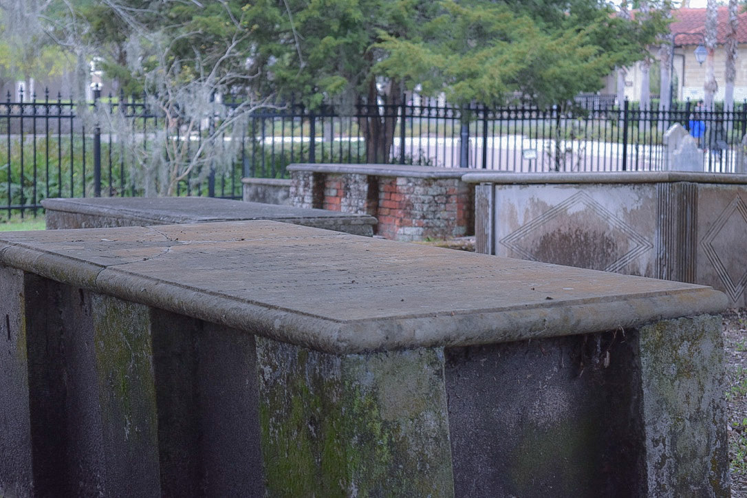 Huguenot Graveyard