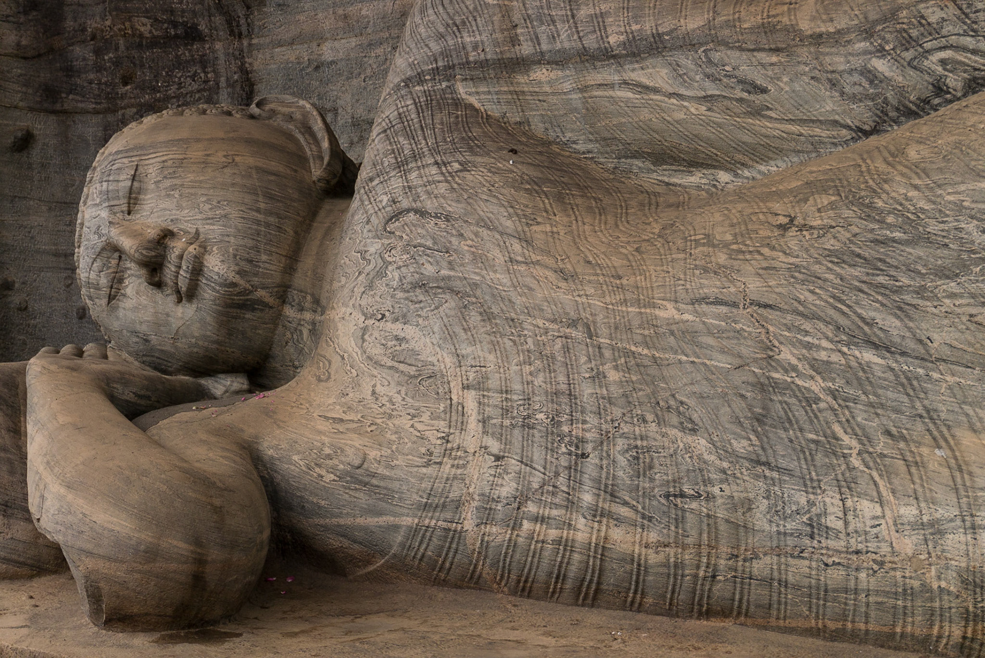 Sri Lanka, Sri Lanka, at Polonnaruwa,