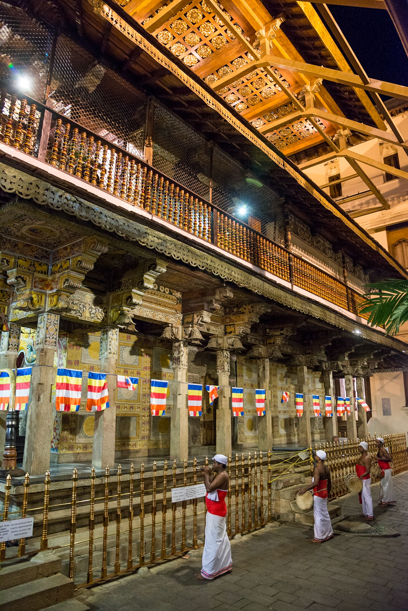 Sri Lanka, Kandy Temple of the Tooth