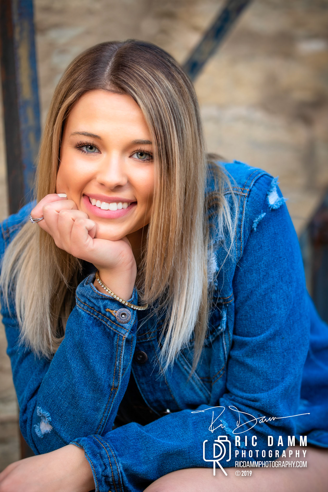 Ric Damm Photography Lilly Senior Portraits