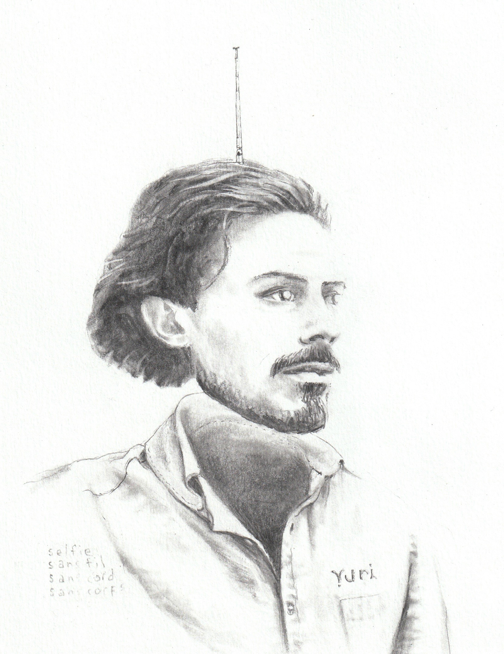 Selfie sans fil, Pencil on paper, 15 x 10 cm, 2018