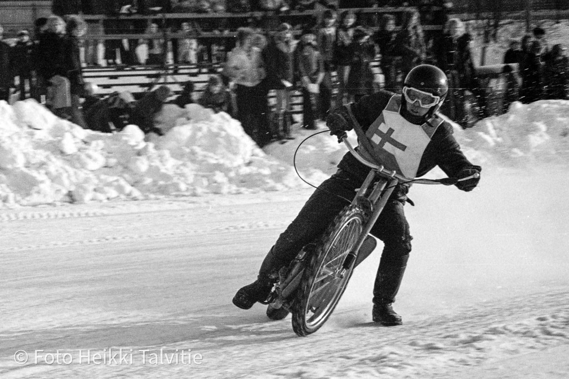 Tickkurila 1972 - 0019
