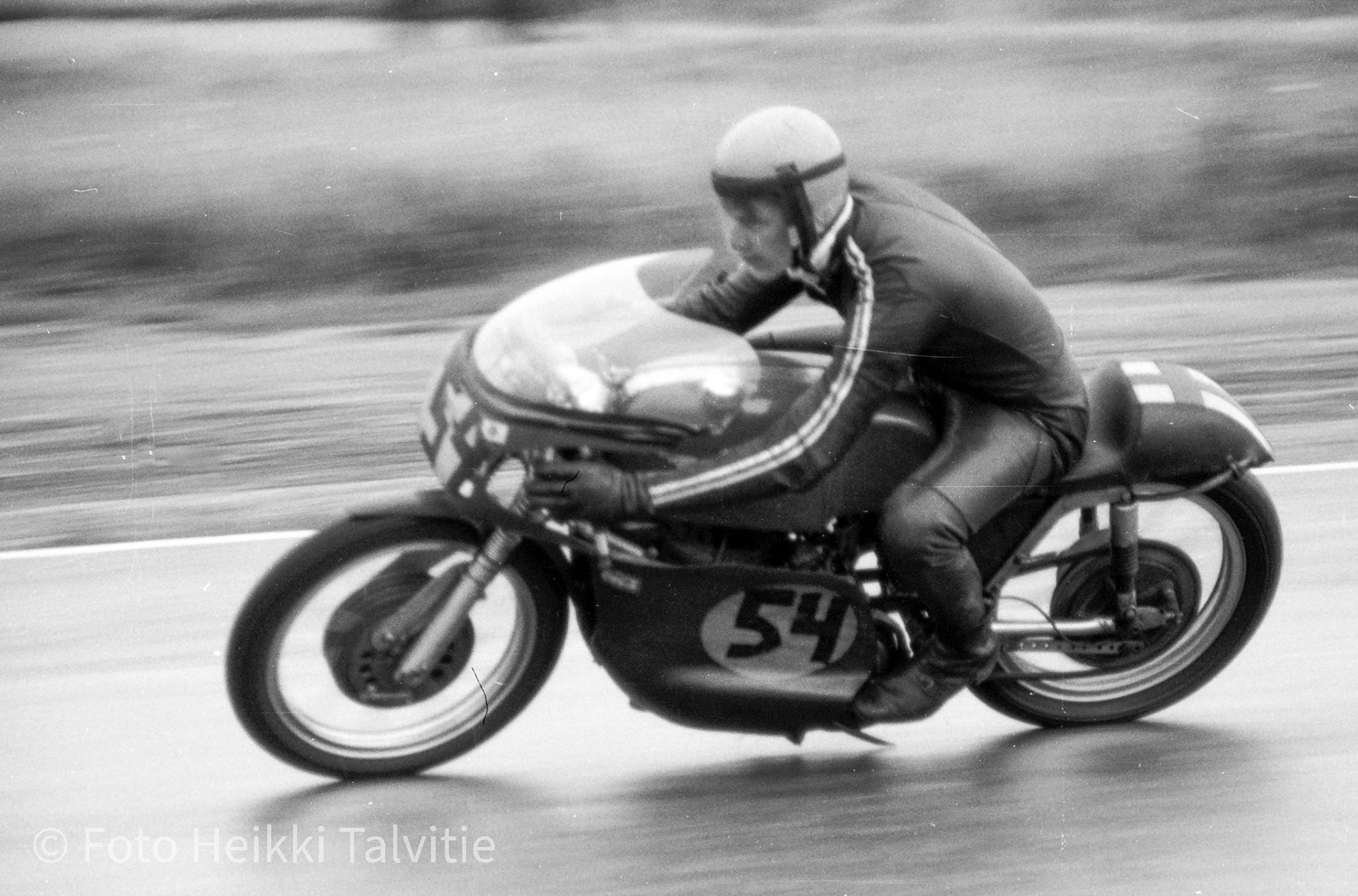 Artukainen 1971 - 0004